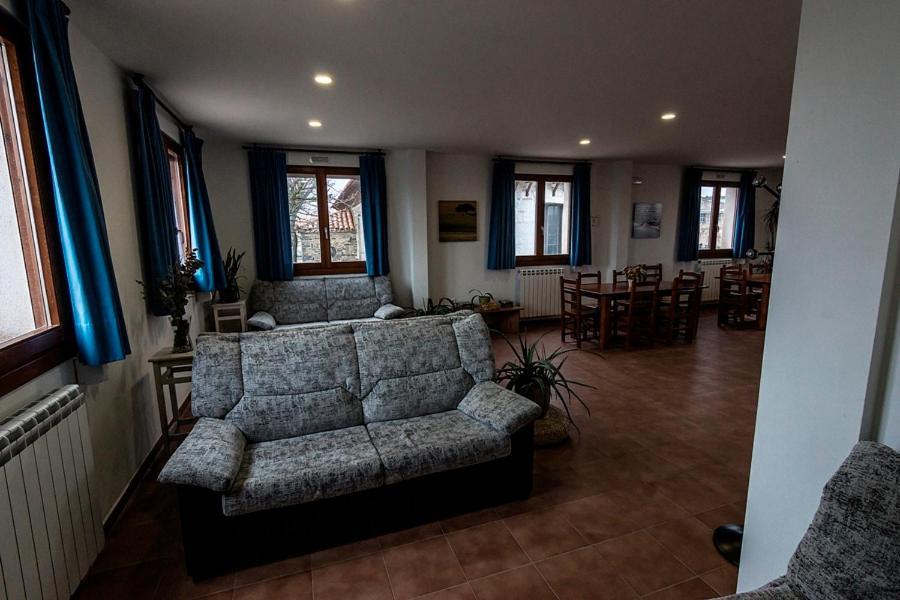 Albergue Turistico Tierras Altas Fuentes de Magana Bagian luar foto